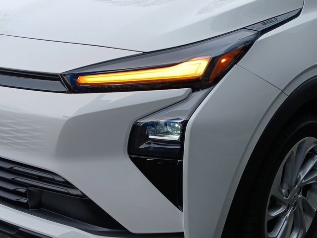 New 2027 Chevrolet Bolt LT w/ Comfort Package FWD image 26
