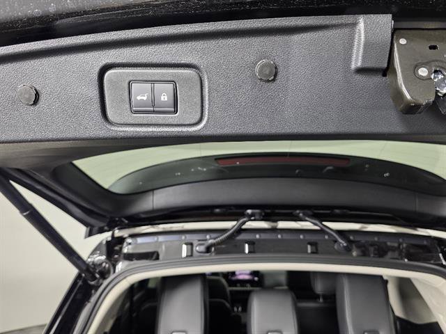 New 2026 Nissan Pathfinder SL w/ SL Premium Package AWD/4WD image 25