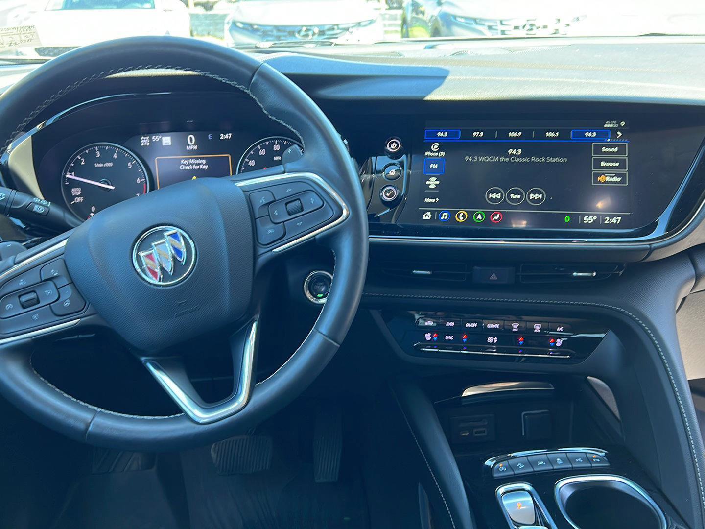 Used 2023 Buick Envision Avenir image 11