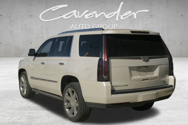 Used 2015 Cadillac Escalade Premium image 5