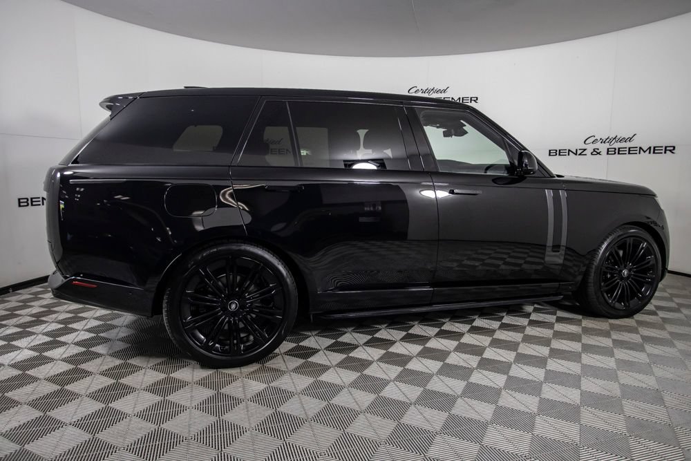 Used 2024 Land Rover Range Rover Long Wheelbase SE AWD/4WD image 4