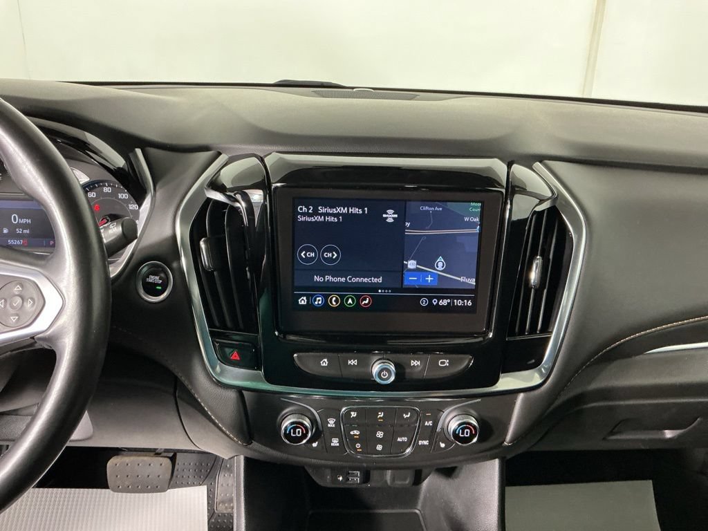 Used 2021 Chevrolet Traverse LT w/ LT Premium Package AWD/4WD image 30