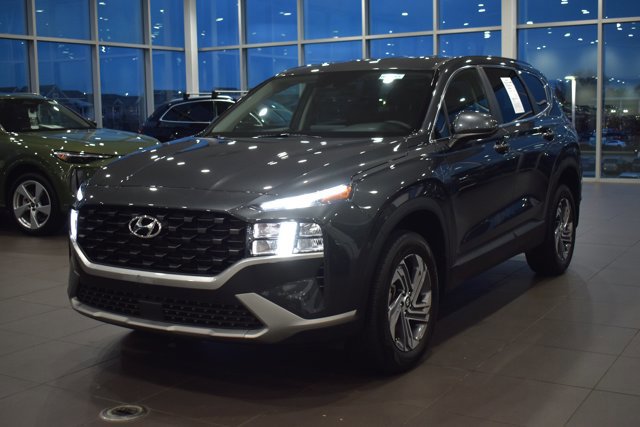 Used 2023 Hyundai Santa Fe SE image 7