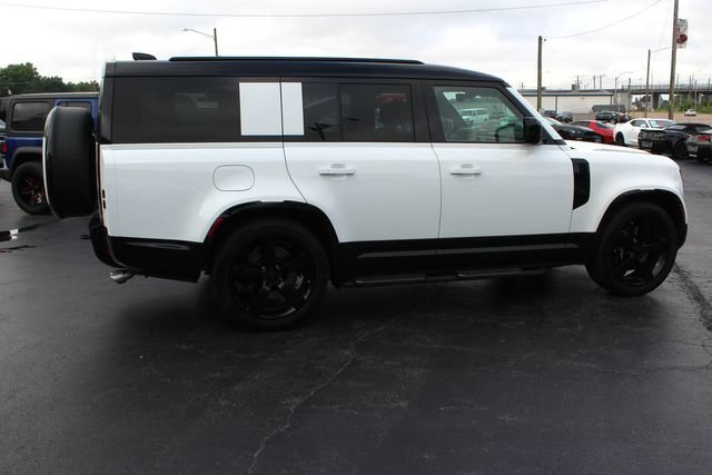 Used 2026 Land Rover Defender 130 V8 AWD/4WD image 9