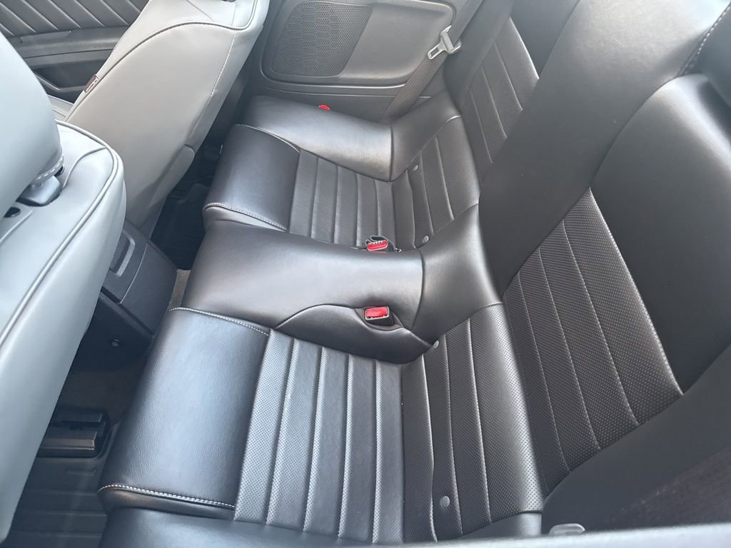 Used 2014 Ford Mustang Premium image 5