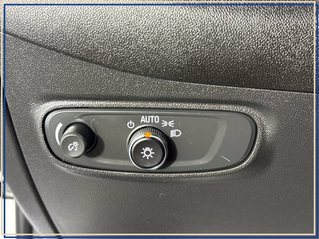 Certified 2024 Chevrolet Equinox LS AWD/4WD image 23