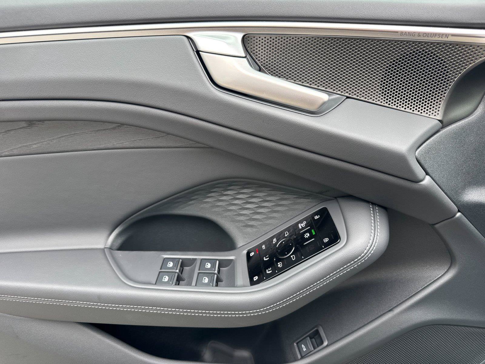 Certified 2026 Audi A6 Premium Plus AWD/4WD image 11