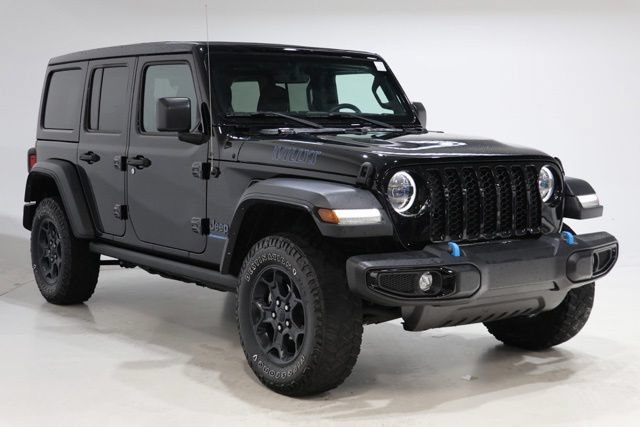Used 2023 Jeep Wrangler Unlimited w/ Sun & Screen Package