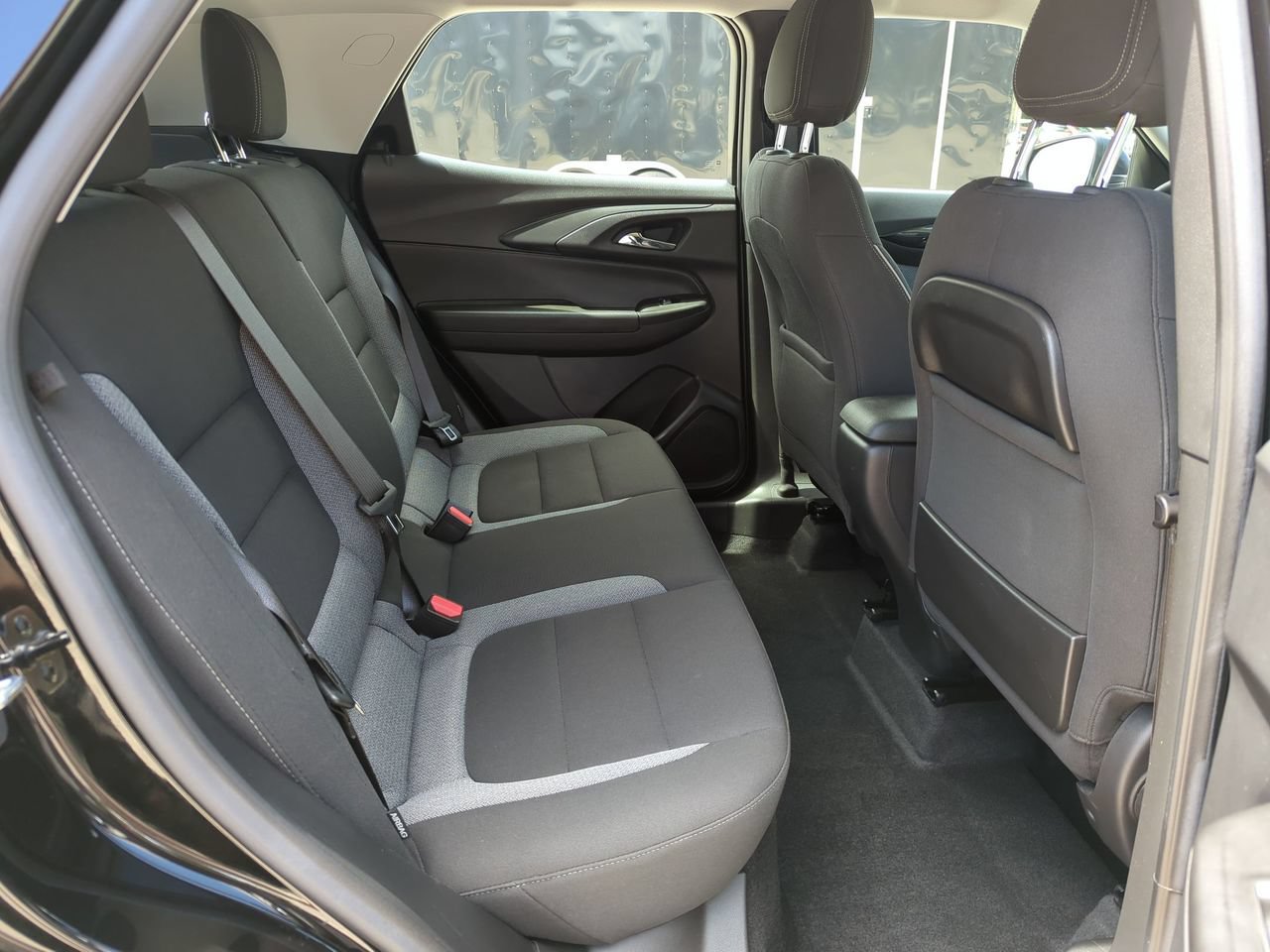 Used 2024 Chevrolet TrailBlazer LS w/ LS Confidence Package FWD image 23