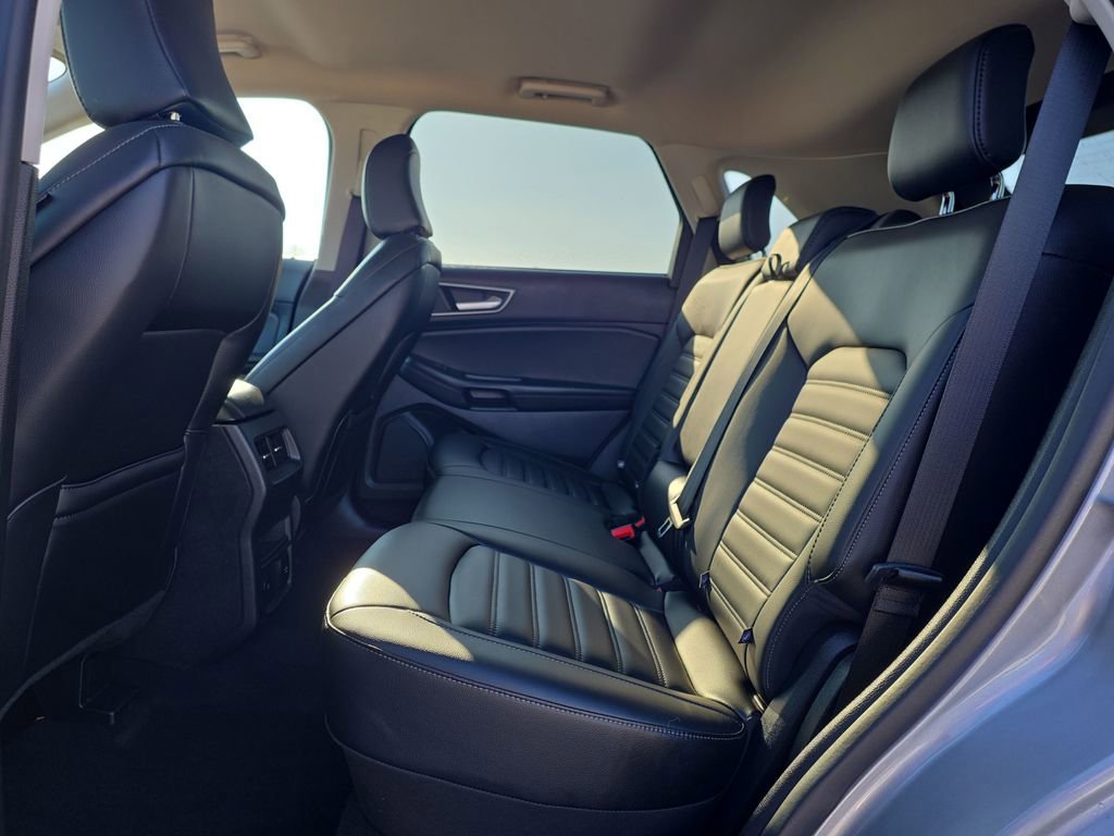 Used 2024 Ford Edge SEL w/ Convenience Package image 29