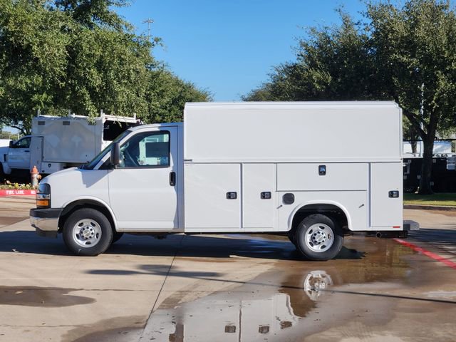 New 2025 Chevrolet Express 3500 w/ Power Convenience Package RWD image 11