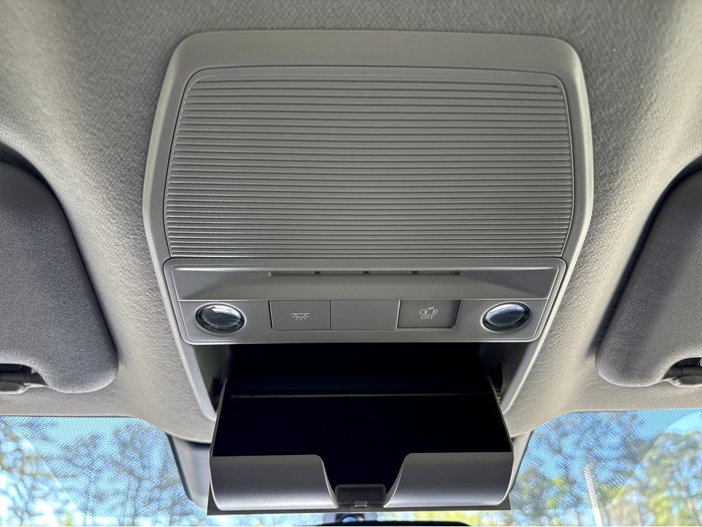 New 2026 Nissan Sentra SV w/ SV Convenience Package FWD image 33