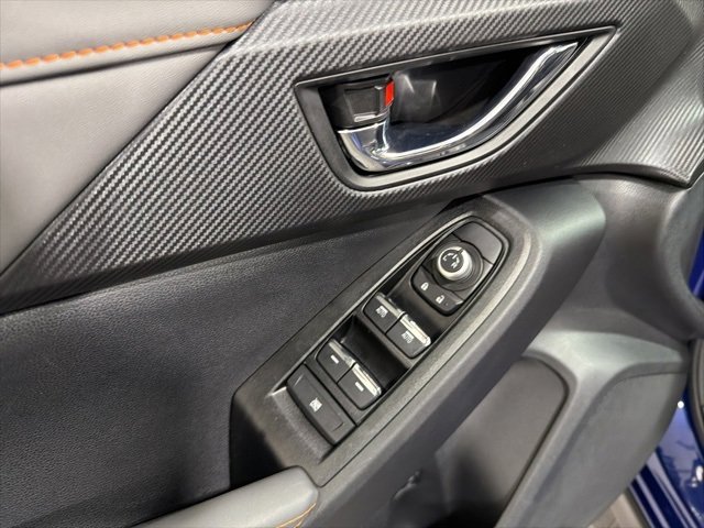 Certified 2025 Subaru Crosstrek 2.5i Limited w/ Popular Package #4A image 9