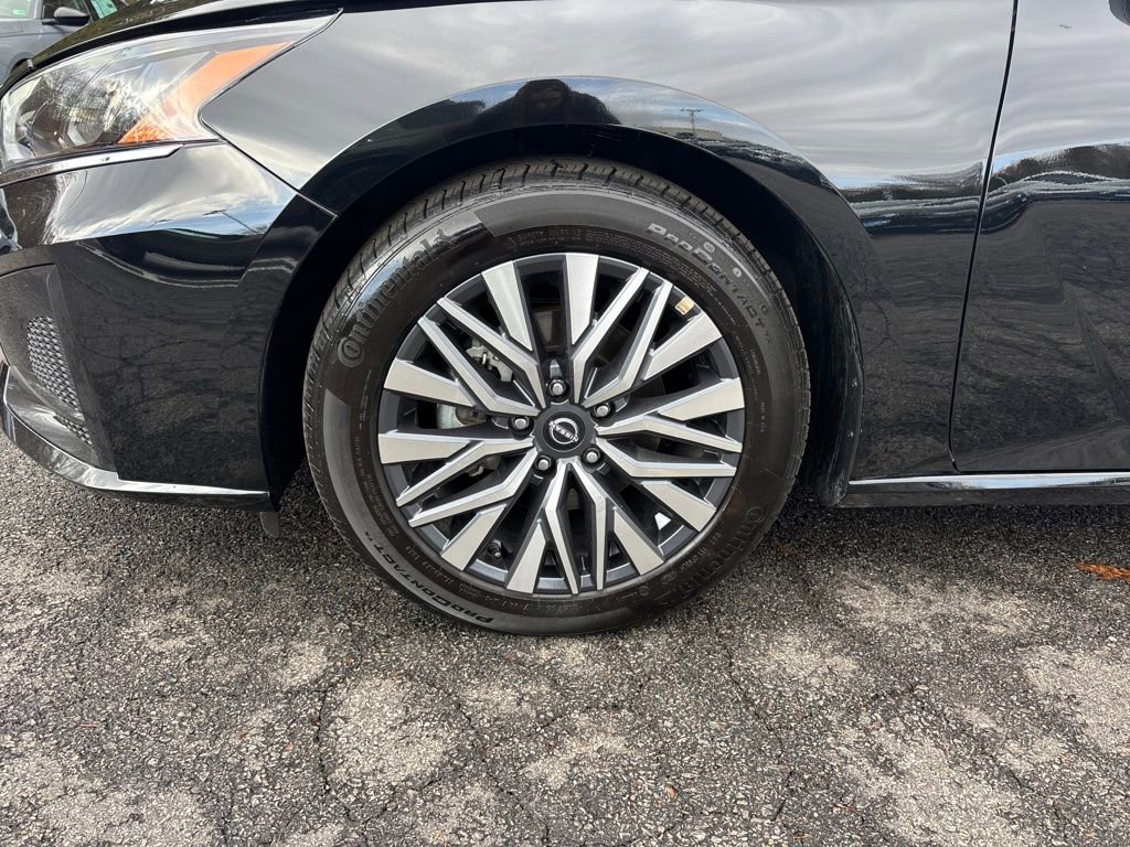 Used 2025 Nissan Altima 2.5 SV image 36