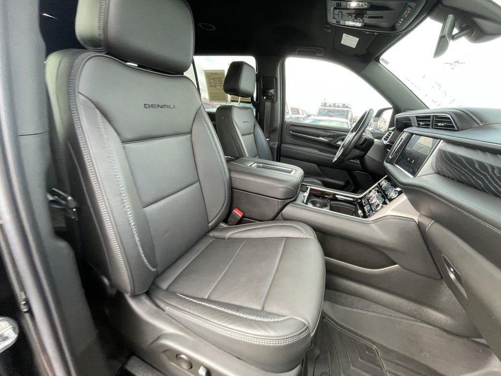 Used 2022 GMC Yukon Denali image 29