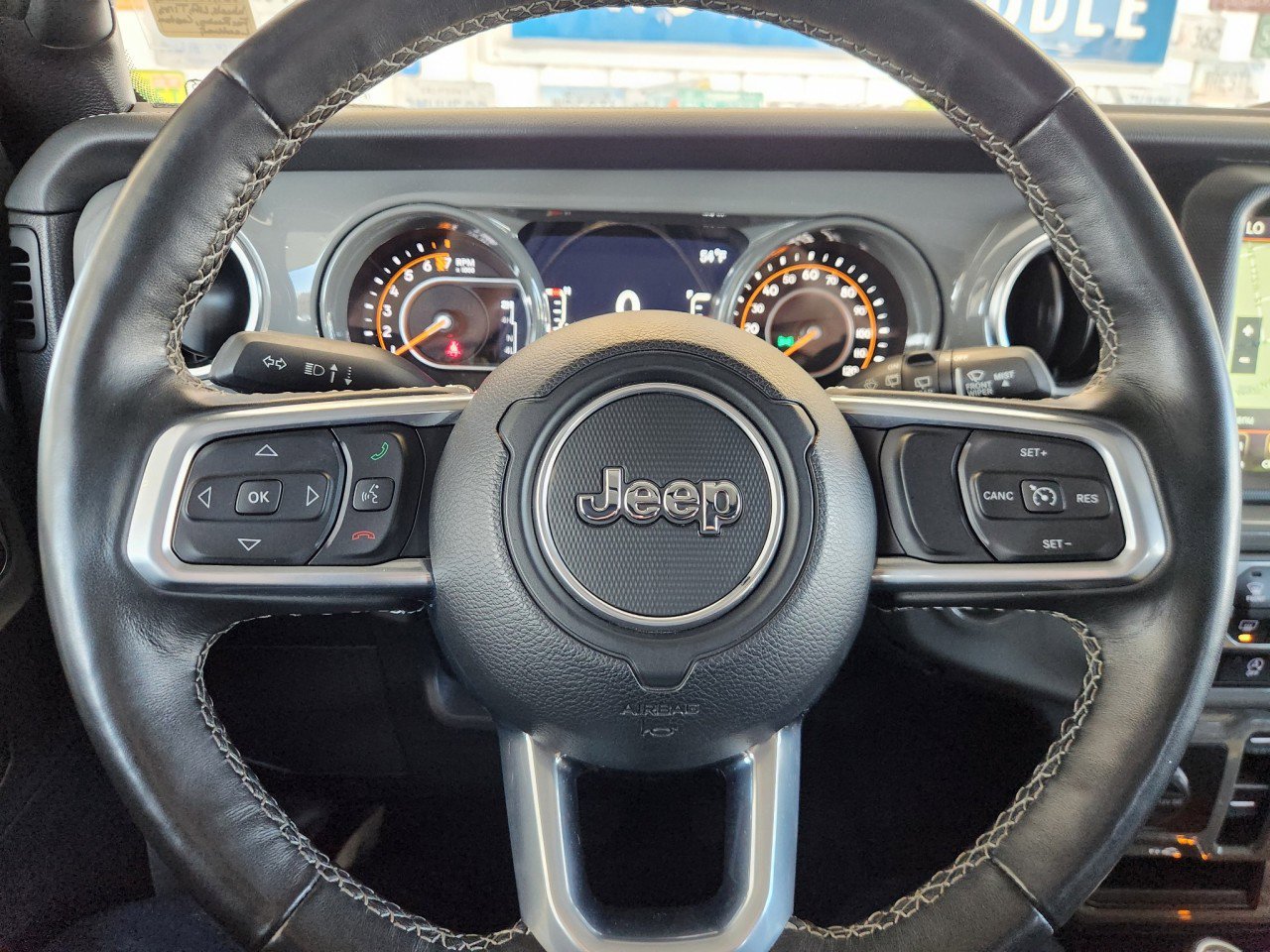 Used 2022 Jeep Wrangler Unlimited Sahara w/ Cold Weather Group image 21