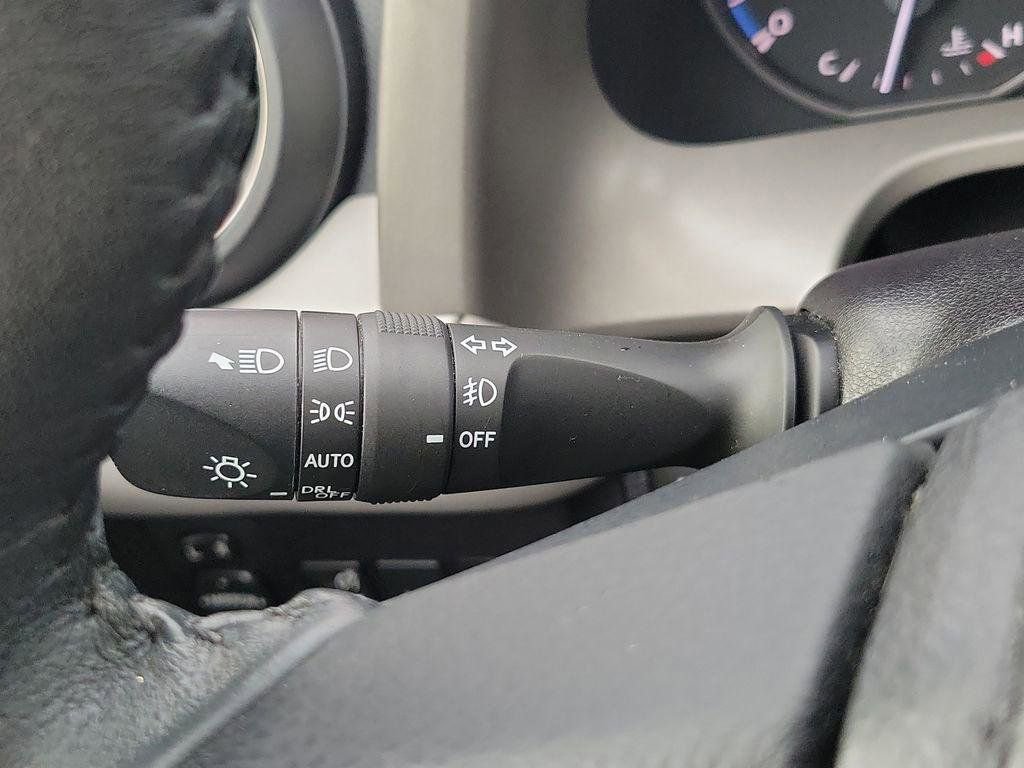 Used 2017 Toyota RAV4 XLE w/ Plus Special Value Package AWD/4WD image 22