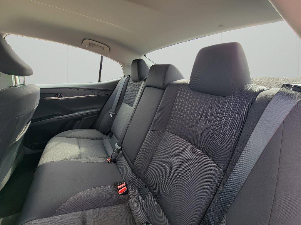 Used 2025 Toyota Camry LE image 23