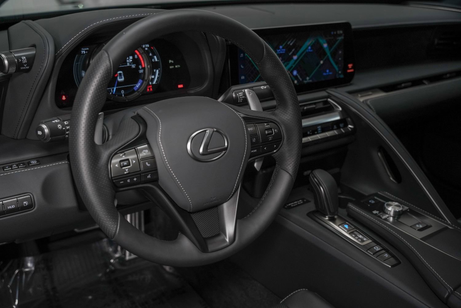 Used 2025 Lexus LC 500 Coupe image 36