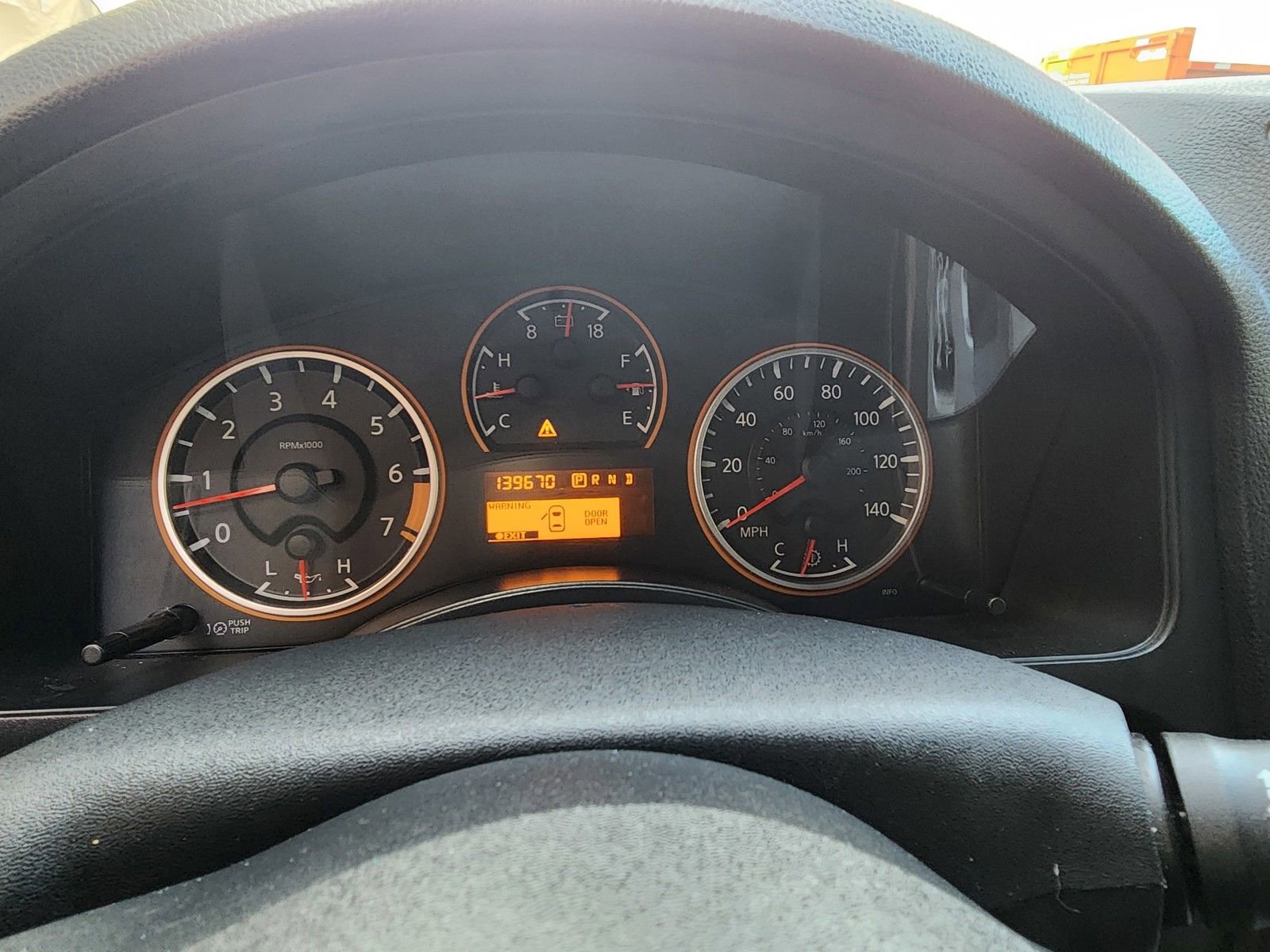 Used 2011 Nissan Armada SV image 40