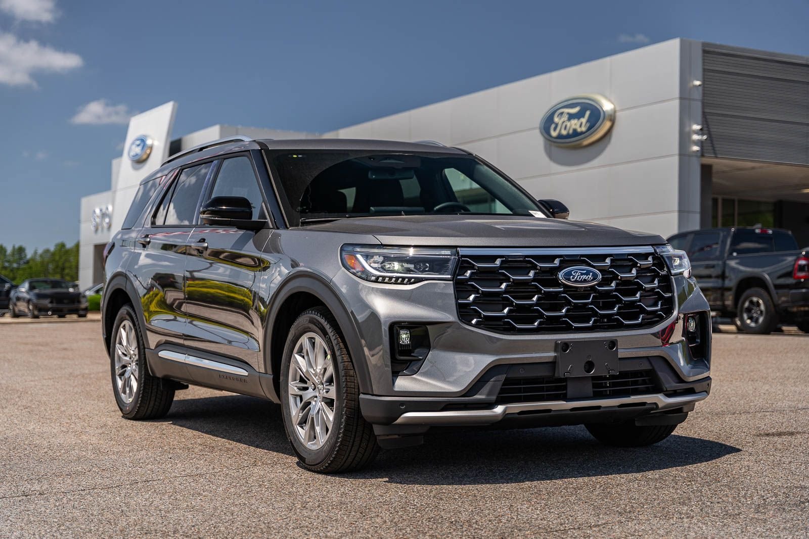 New 2026 Ford Explorer Platinum RWD image 1