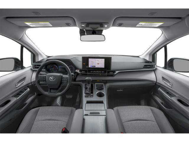 Certified 2025 Toyota Sienna LE FWD image 7