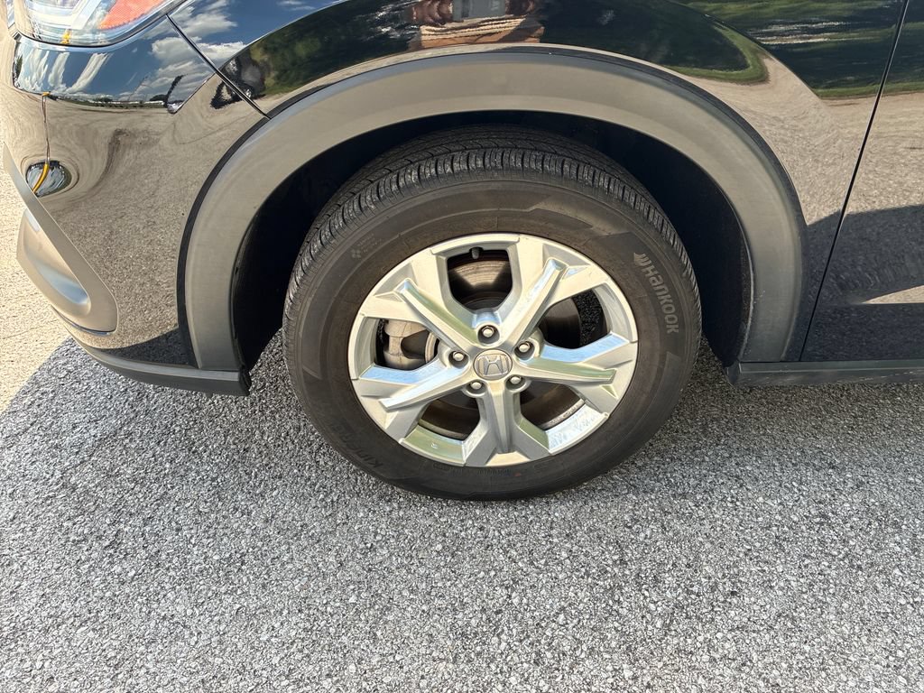 Certified 2023 Honda HR-V LX image 11