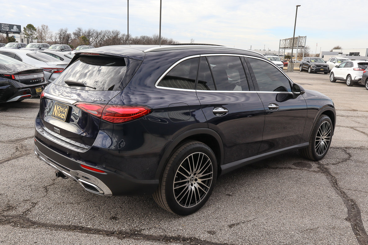 Used 2023 Mercedes-Benz GLC 300 GLC 300 image 4