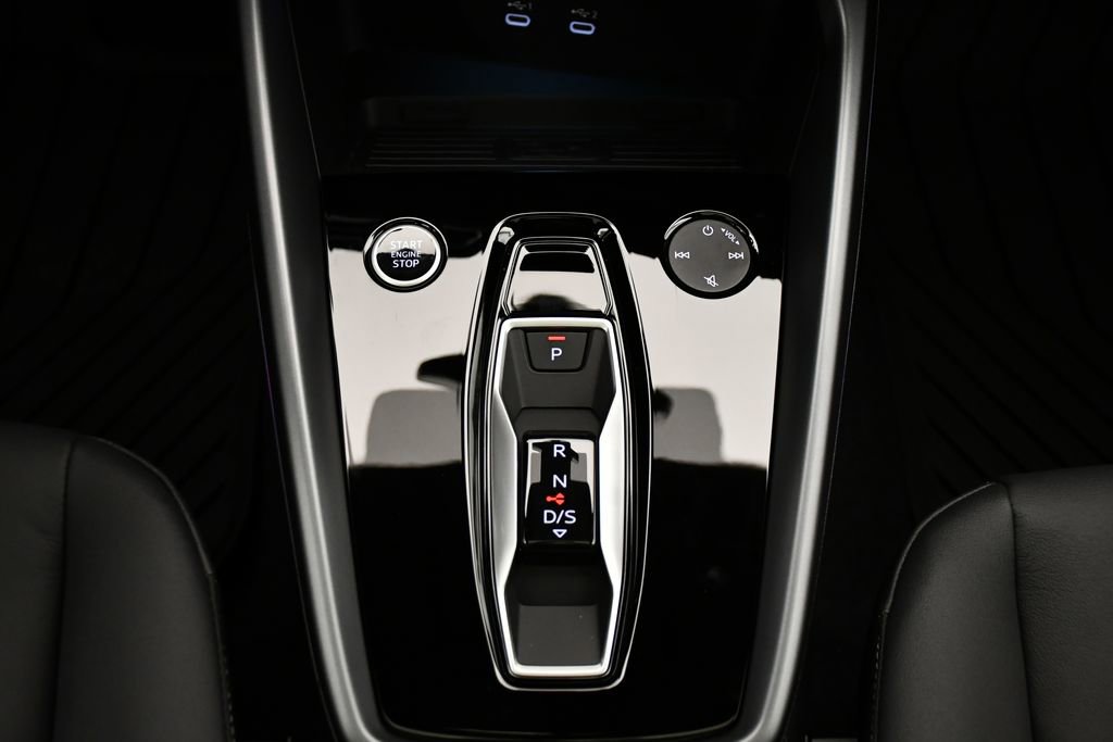 Used 2025 Audi A3 2.0T Premium Plus w/ Premium Plus Package image 29