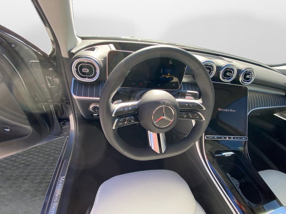 New 2026 Mercedes-Benz C 300 4MATIC Sedan image 10