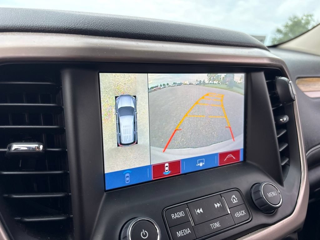 Used 2017 GMC Acadia Denali w/ Technology Package AWD/4WD image 24