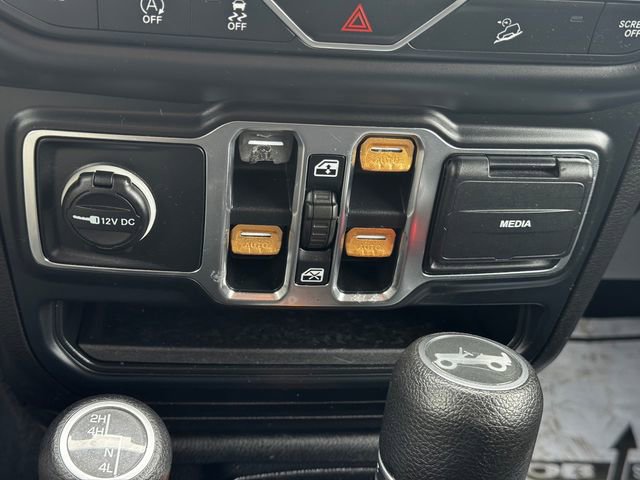 Certified 2019 Jeep Wrangler Unlimited Sahara image 37