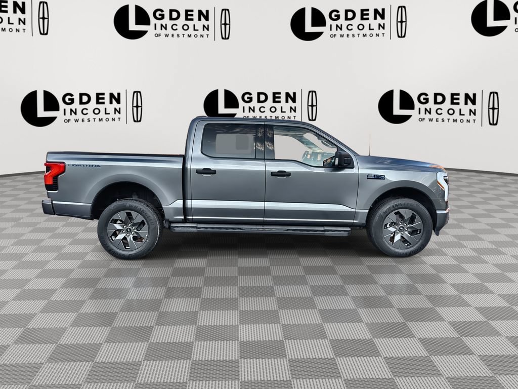 Used 2024 Ford F150 Lightning XLT AWD/4WD image 9
