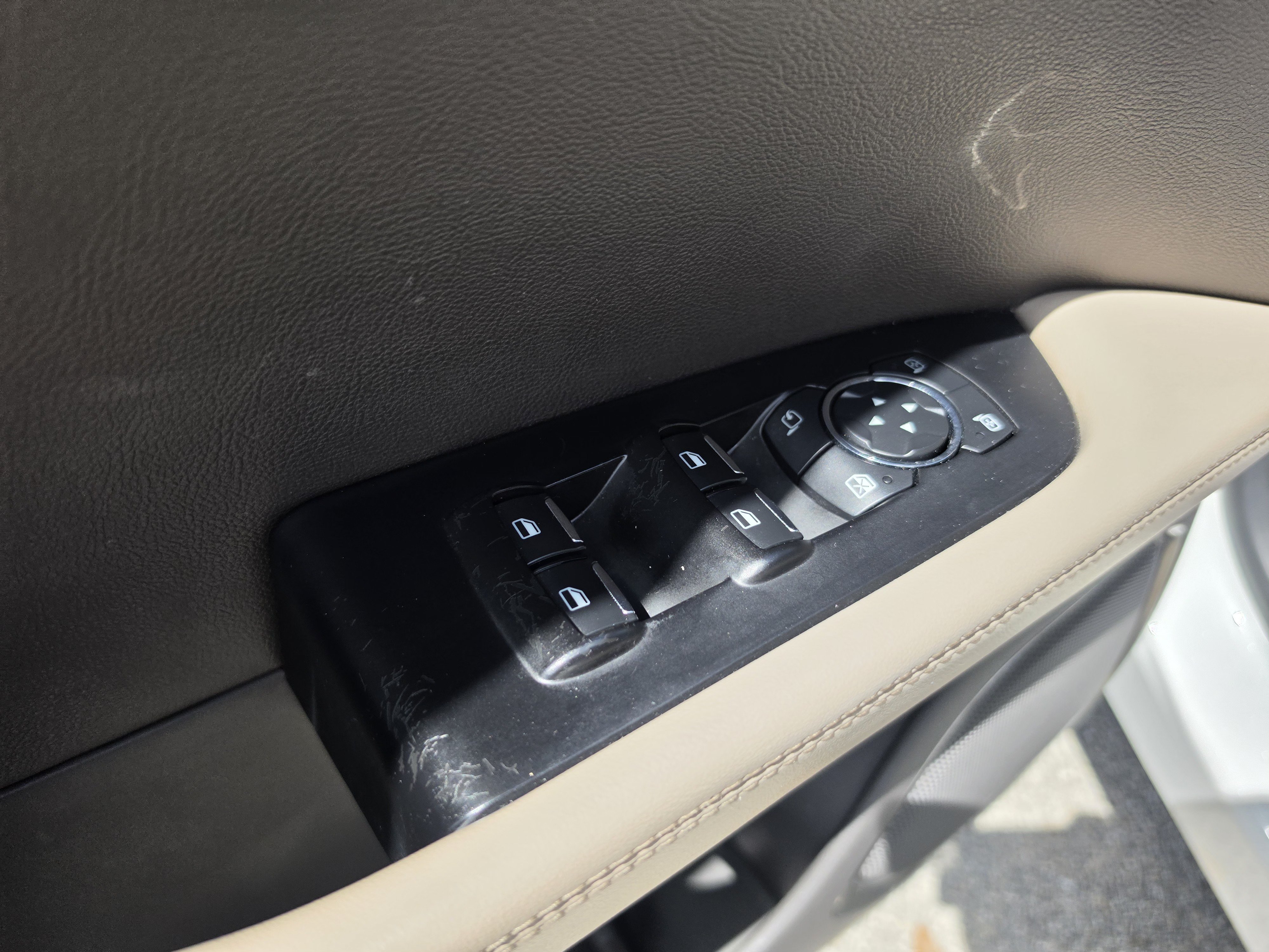 Used 2023 Lincoln Nautilus AWD image 14