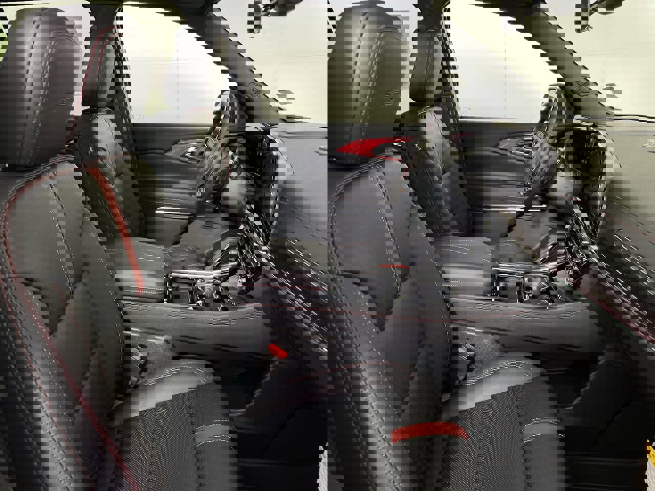 New 2026 Chevrolet Traverse RS w/ LPO, Floor Liner Package image 90