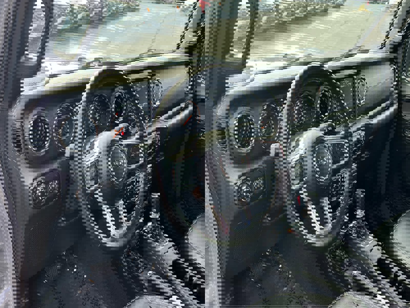 Used 2021 Jeep Gladiator Overland w/ Popular Equipment Package image 29