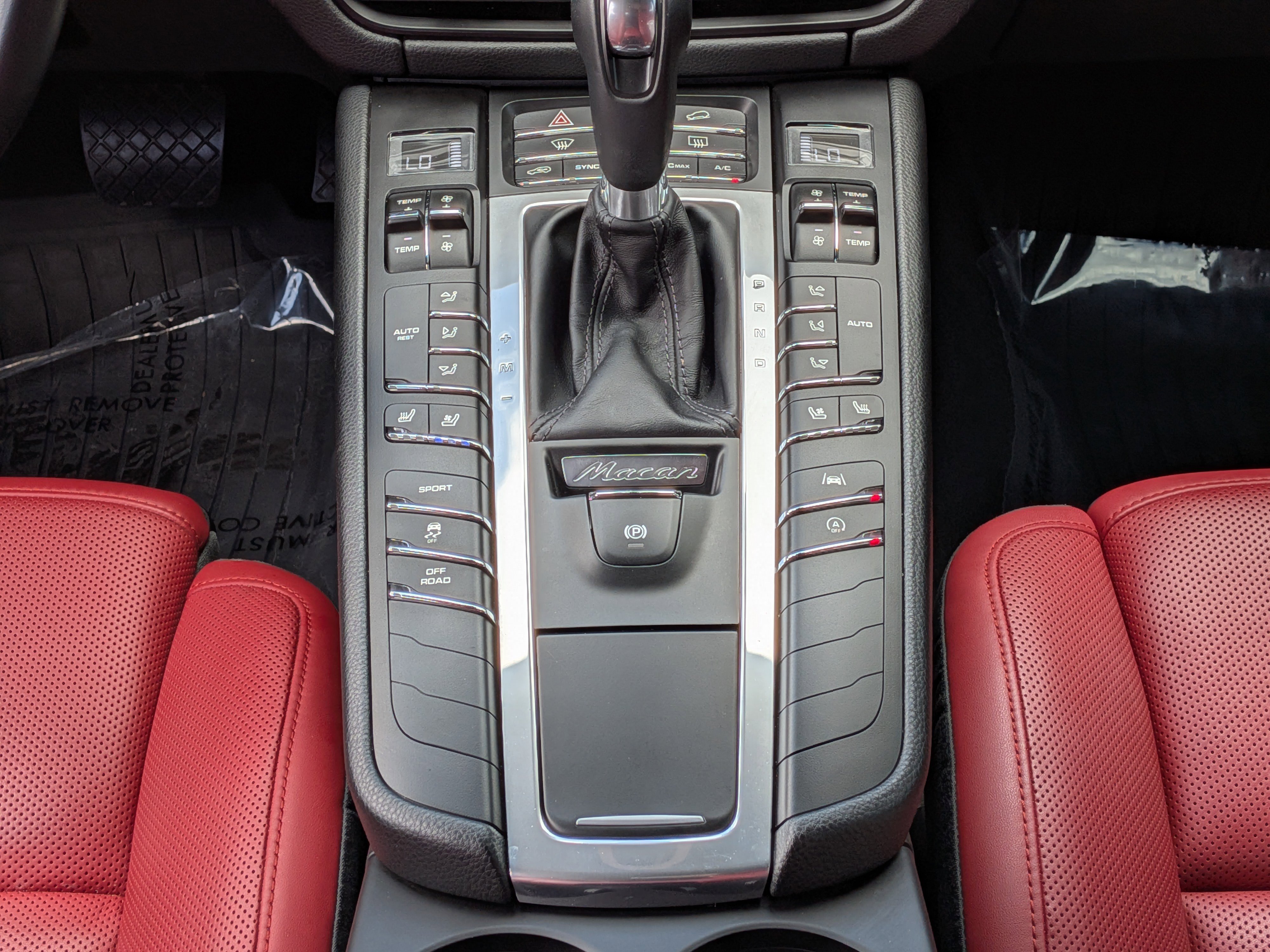 Used 2019 Porsche Macan S image 22