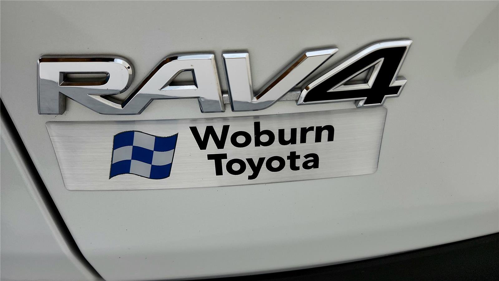 Used 2025 Toyota RAV4 XLE Premium w/ Weather Package image 13