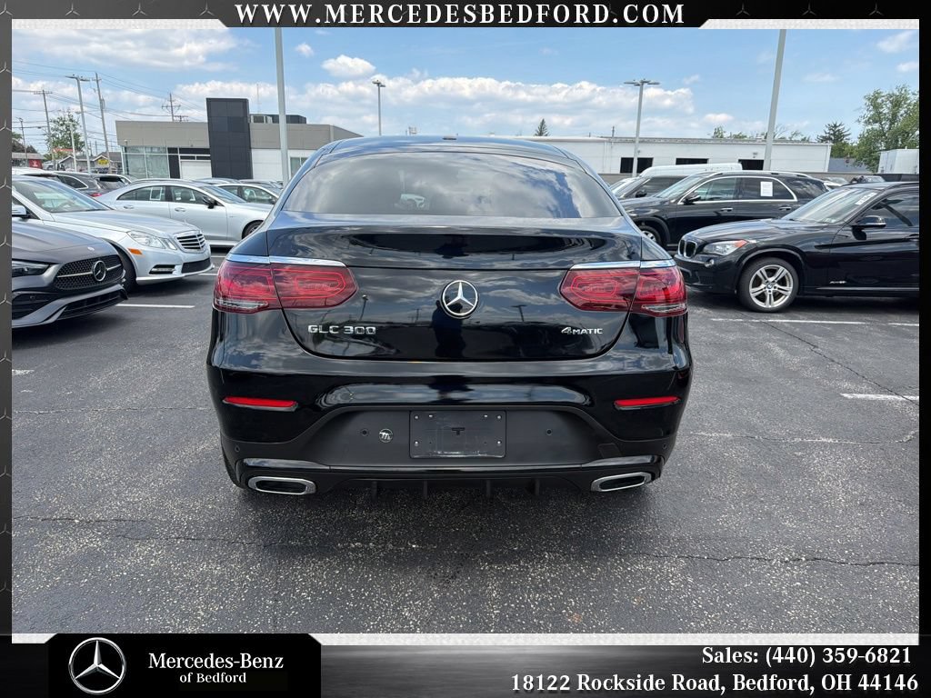 Used 2023 Mercedes-Benz GLC 300 4MATIC Coupe image 7