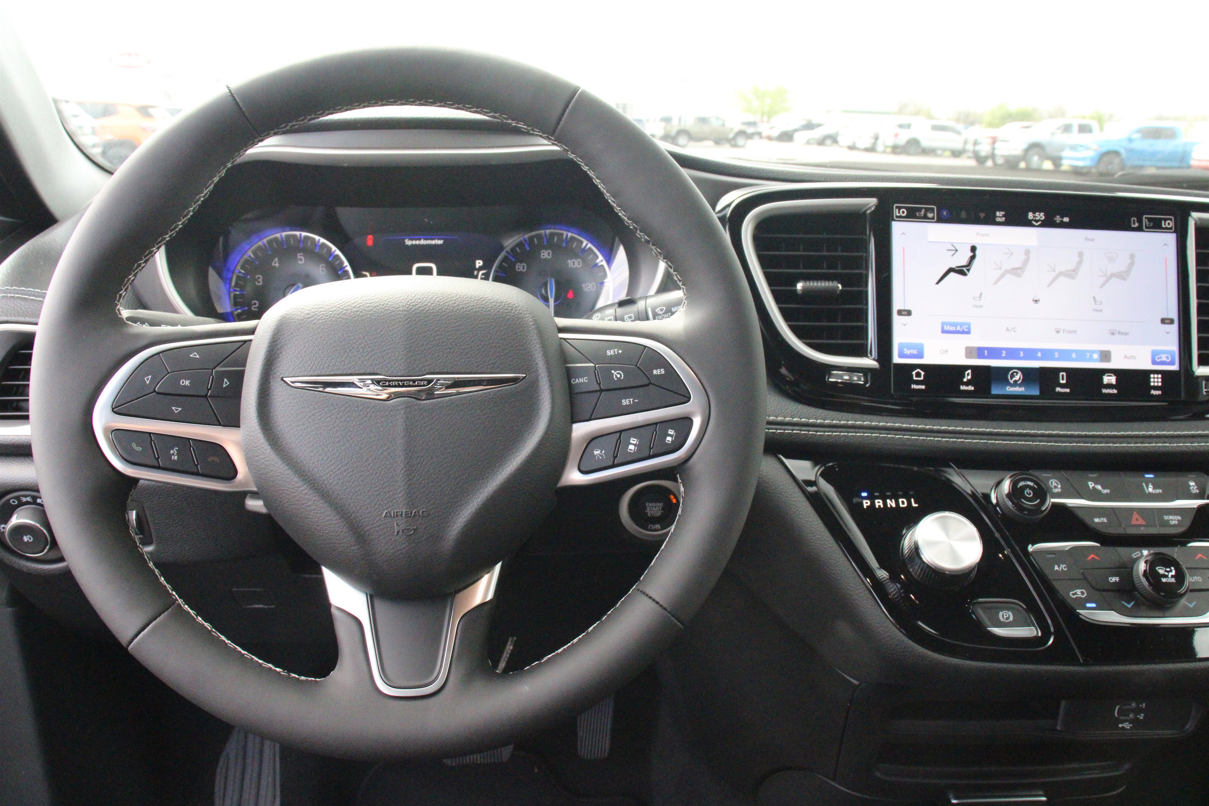 New 2026 Chrysler Pacifica Select FWD image 8