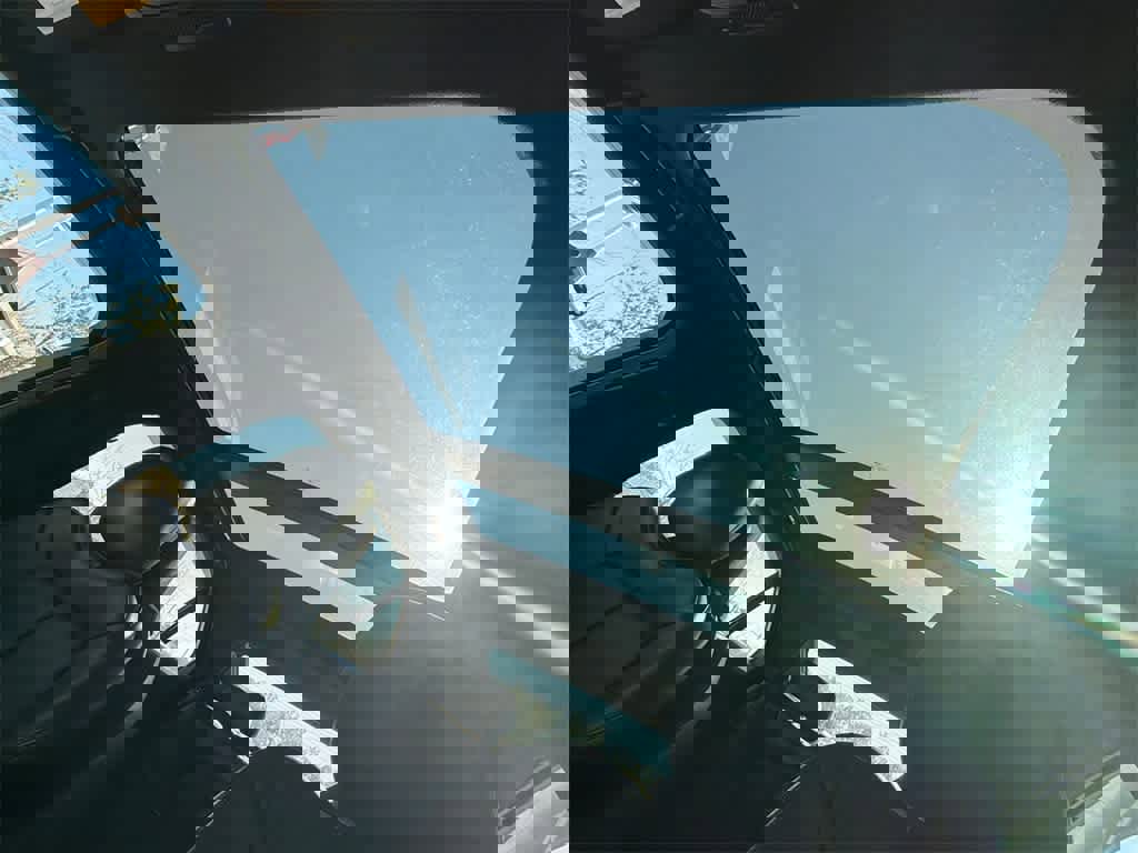 Used 2017 Lincoln Continental Reserve image 35