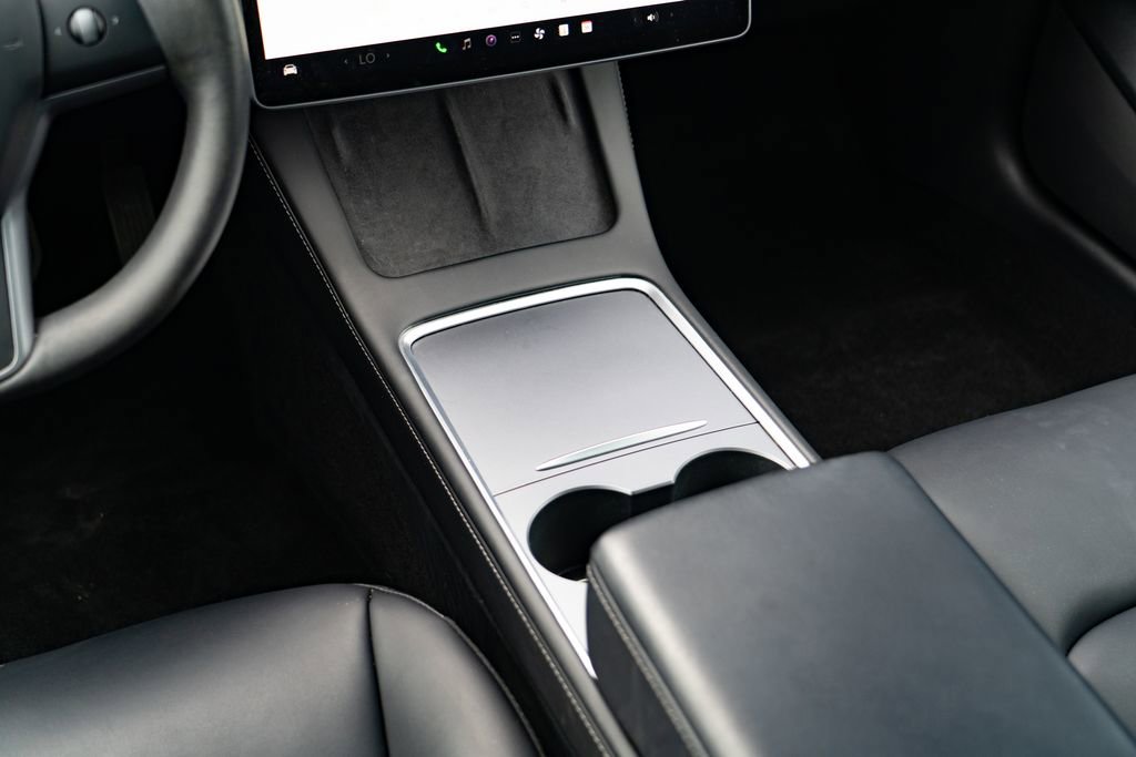 Used 2023 Tesla Model 3 Standard Range image 19