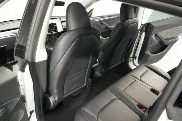 Used 2023 Tesla Model Y AWD image 39