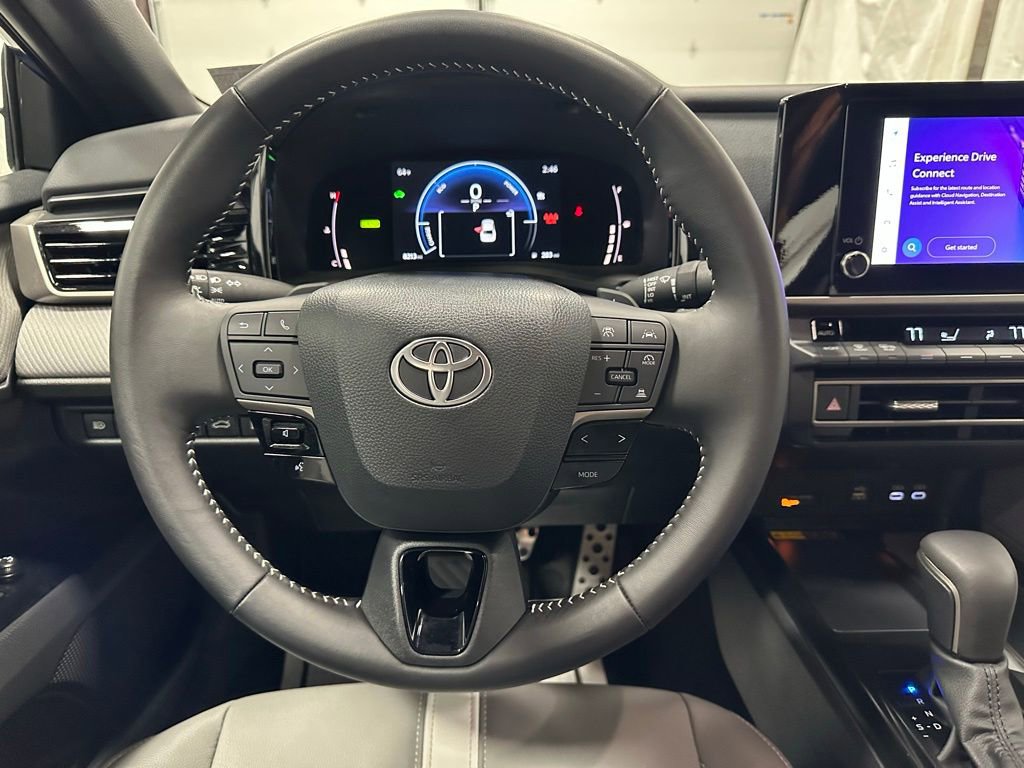 Used 2026 Toyota Camry SE FWD image 18