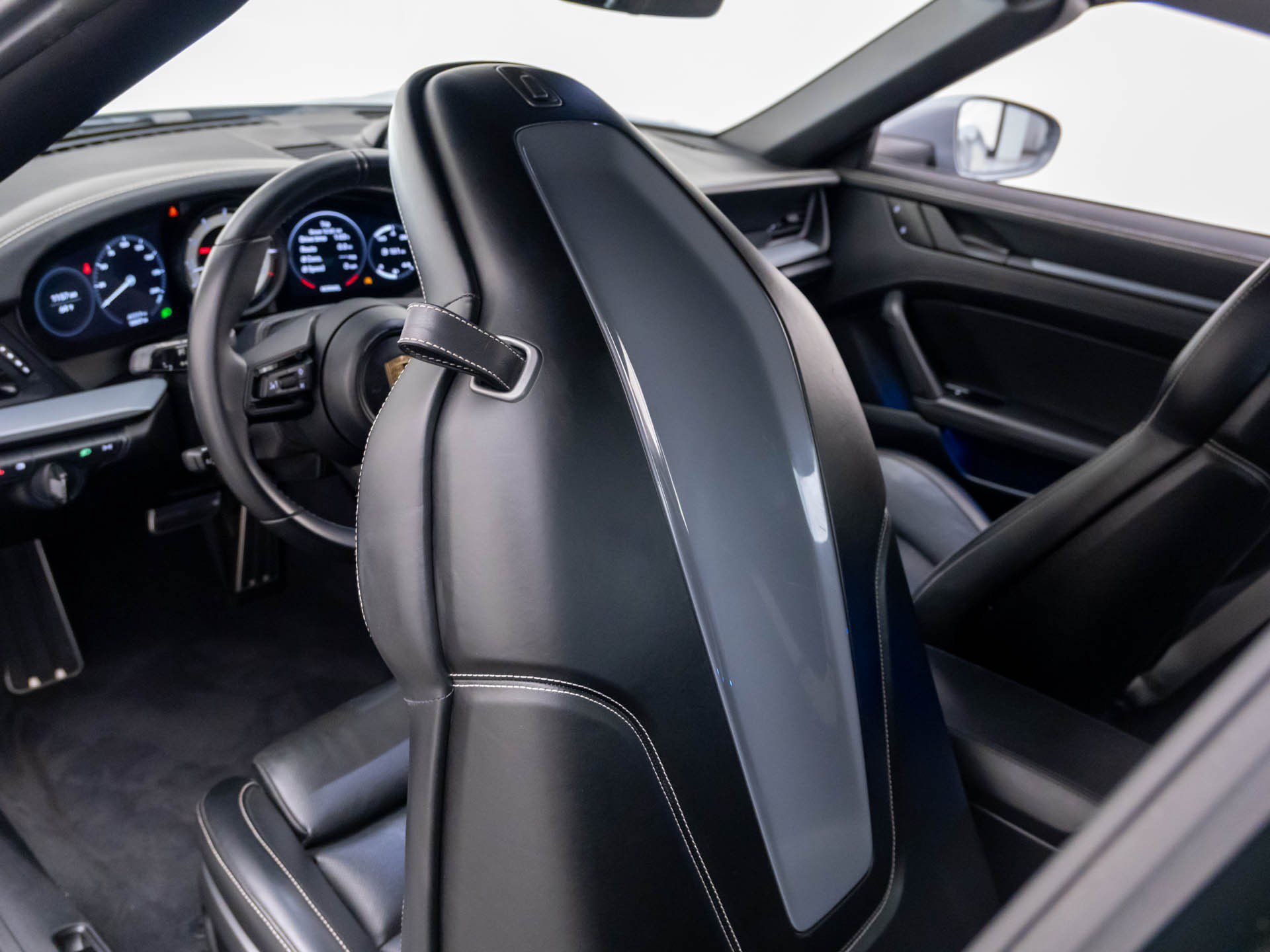 Certified 2023 Porsche 911 Carrera 4 GTS AWD/4WD image 20