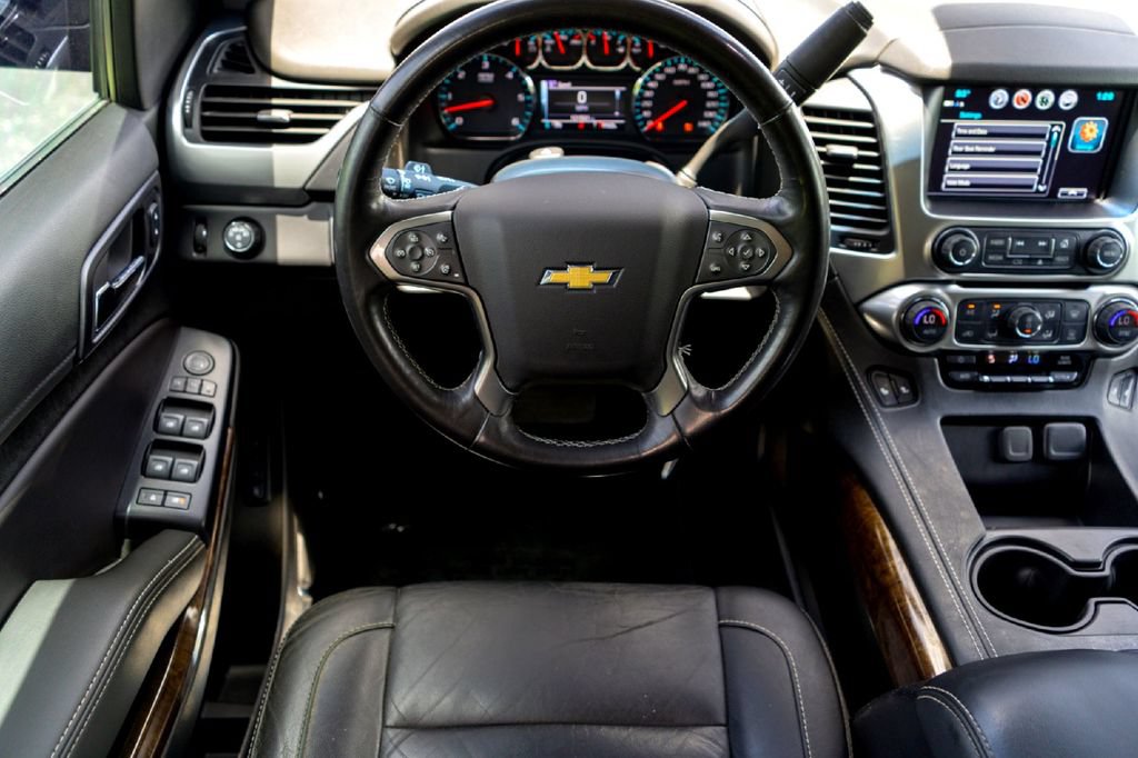 Used 2018 Chevrolet Tahoe LT w/ Luxury Package RWD image 24