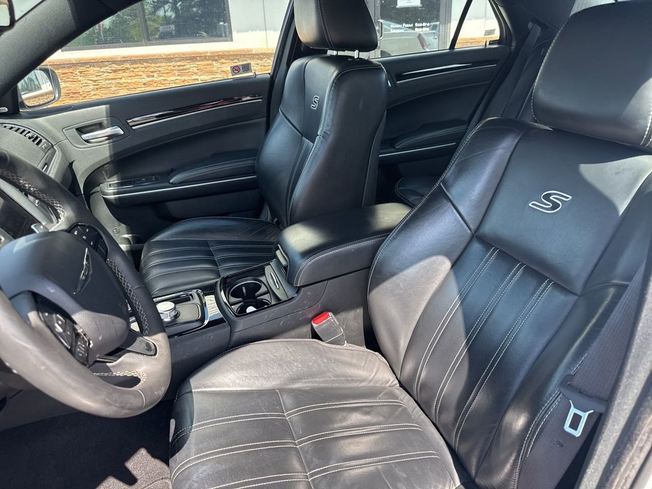Used 2023 Chrysler 300 S image 2