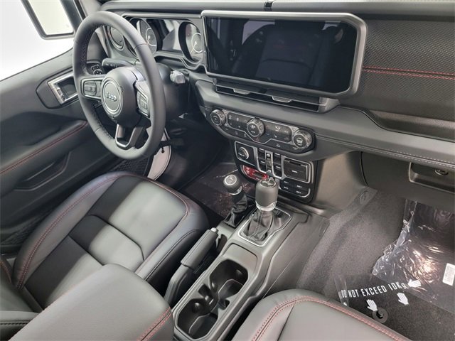 New 2026 Jeep Wrangler Unlimited Rubicon w/ Convenience Group image 20