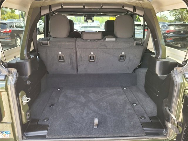 Used 2024 Jeep Wrangler Unlimited Rubicon 4xe image 19