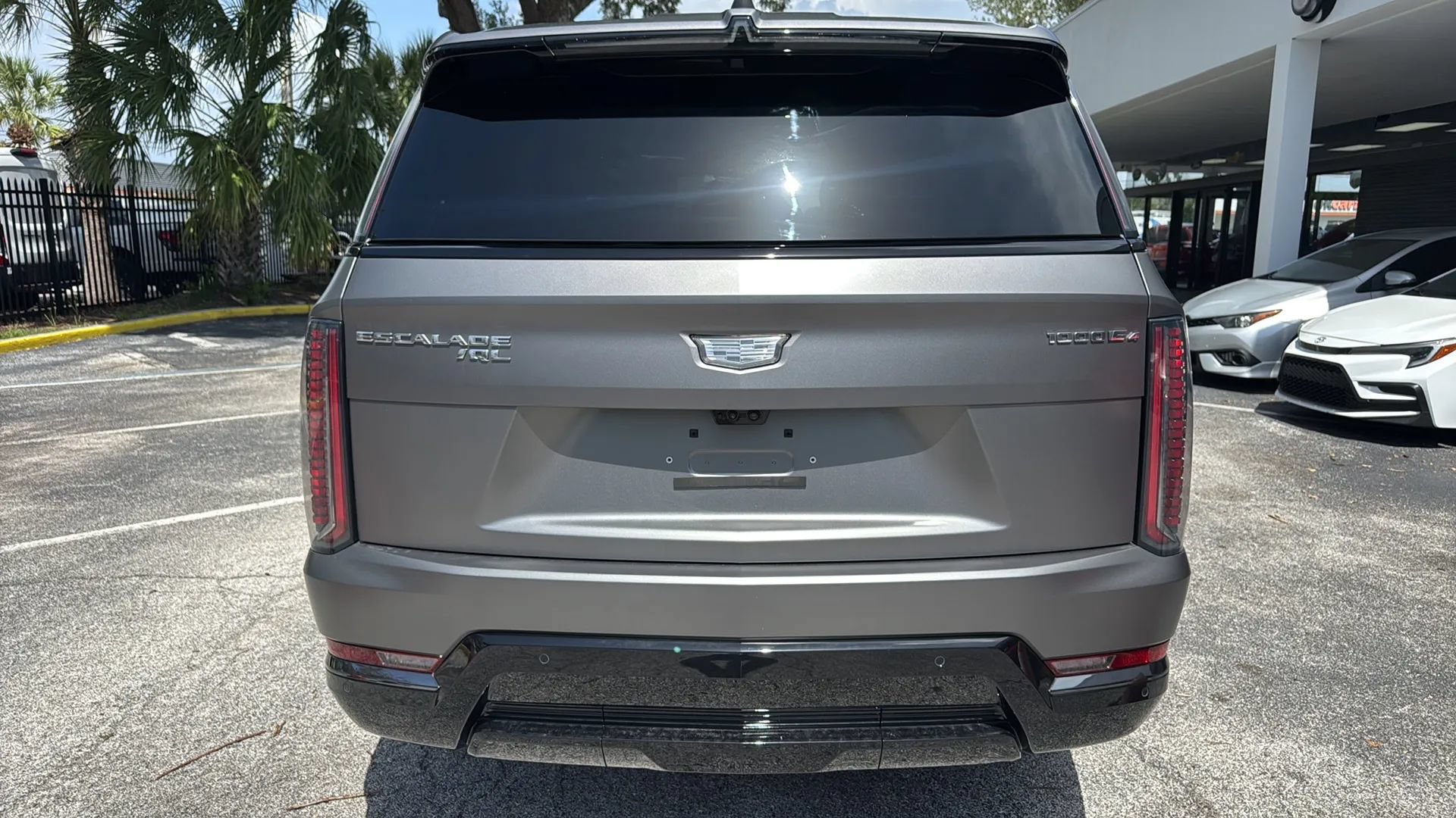 Used 2026 Cadillac Escalade IQL Sport 2 AWD/4WD image 4